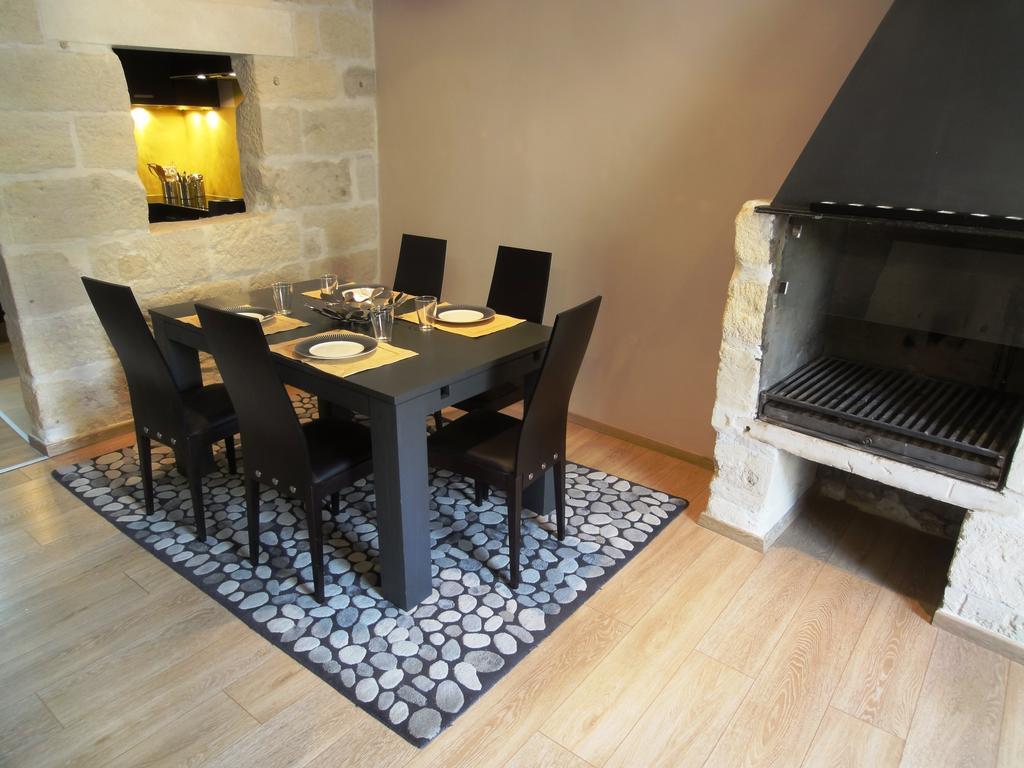 דירות Les Toits D'Uzès מראה חיצוני תמונה